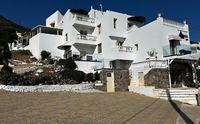 Korifi Suites Collection